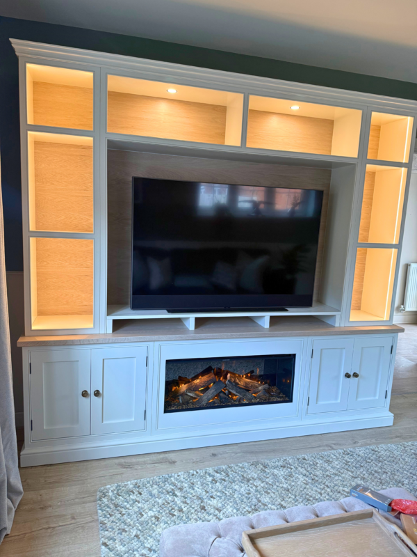 2.4m Oak interior 2 of 2