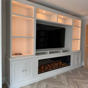 3.2m media wall with 1600