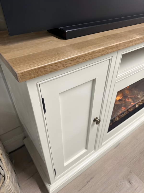 1.6m with Ashlett Fire 3 of 3